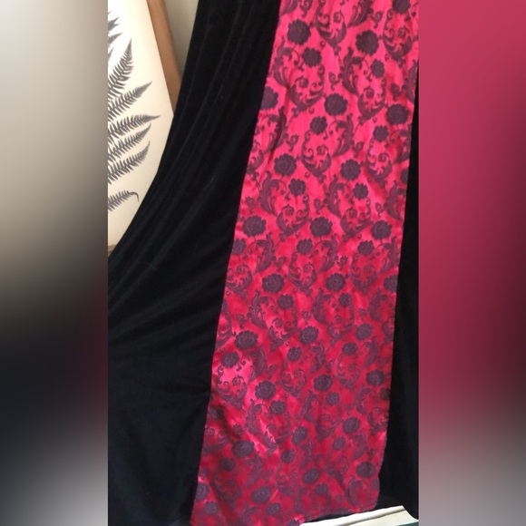 Cykxtees The Creative Brand vintage maxi slip dress goth medieval velvet roses - Picture 3 of 6